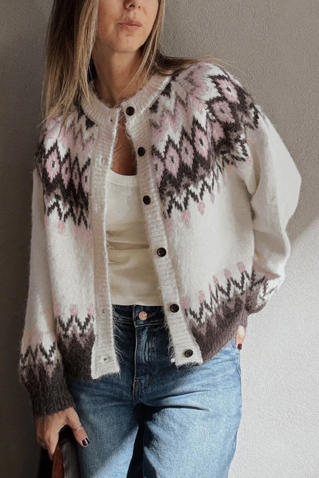*White Geometric Pattern Brushed Knit Button Cardigan