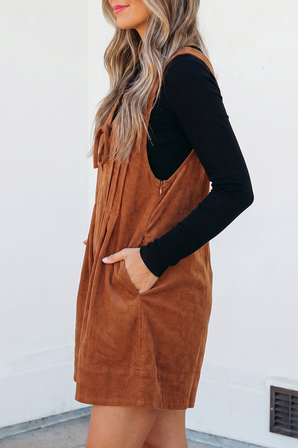 *Cinnamon Solid Color Tie V Neck Sleeveless Corduroy Romper