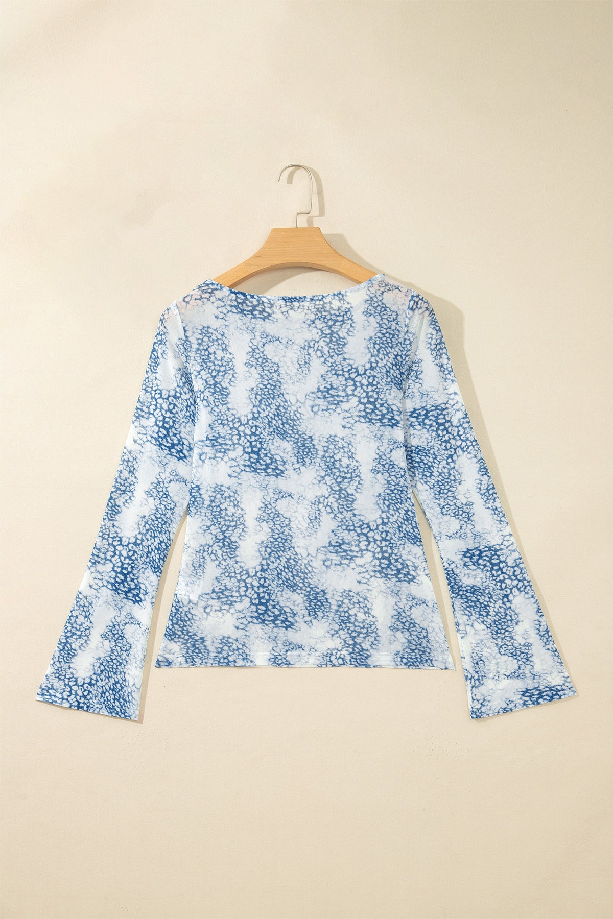 *Sky Blue Long Sleeve Leopard Print Round Neck Sheath Top