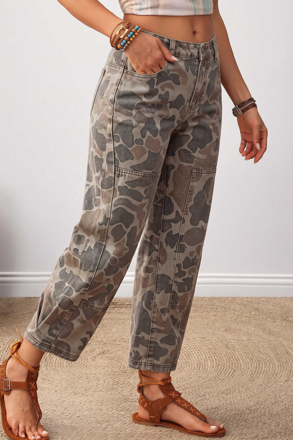 *Khaki Camouflage Pattern Patch Detail Casual Jeans