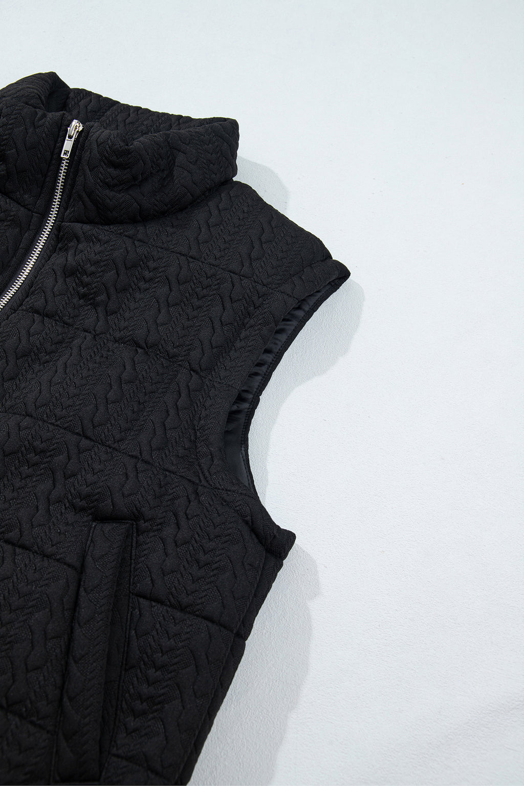 *Black Textured Quilted Stand Neck Zipper Winter Vest