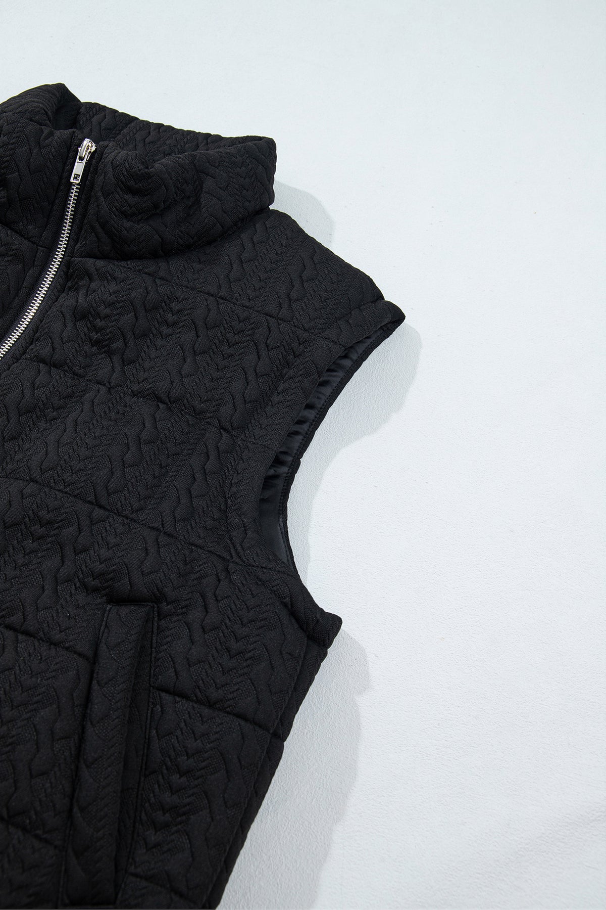 *Black Textured Quilted Stand Neck Zipper Winter Vest