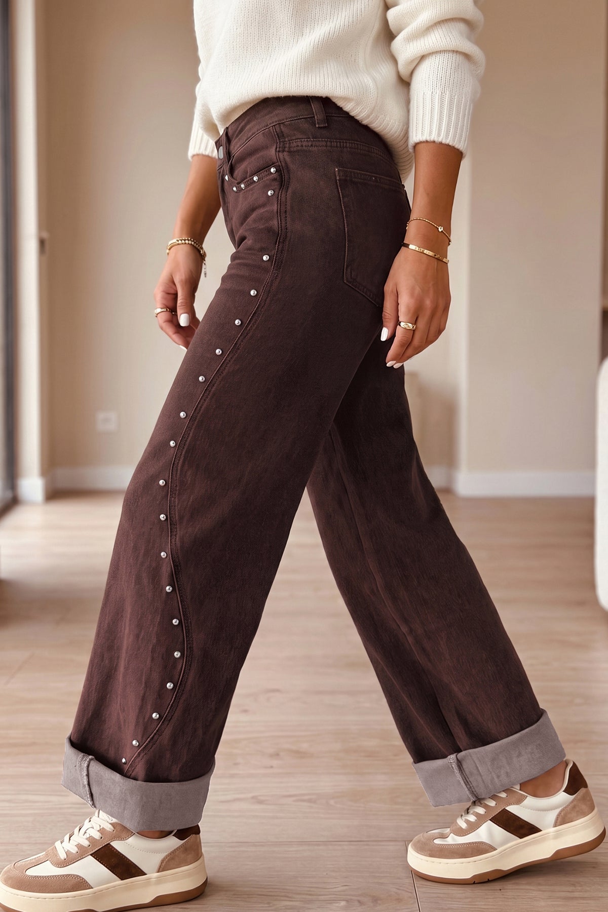 *(2 colors) Coffee Side Seam Rivet Detail Ankle Length Casual Jeans