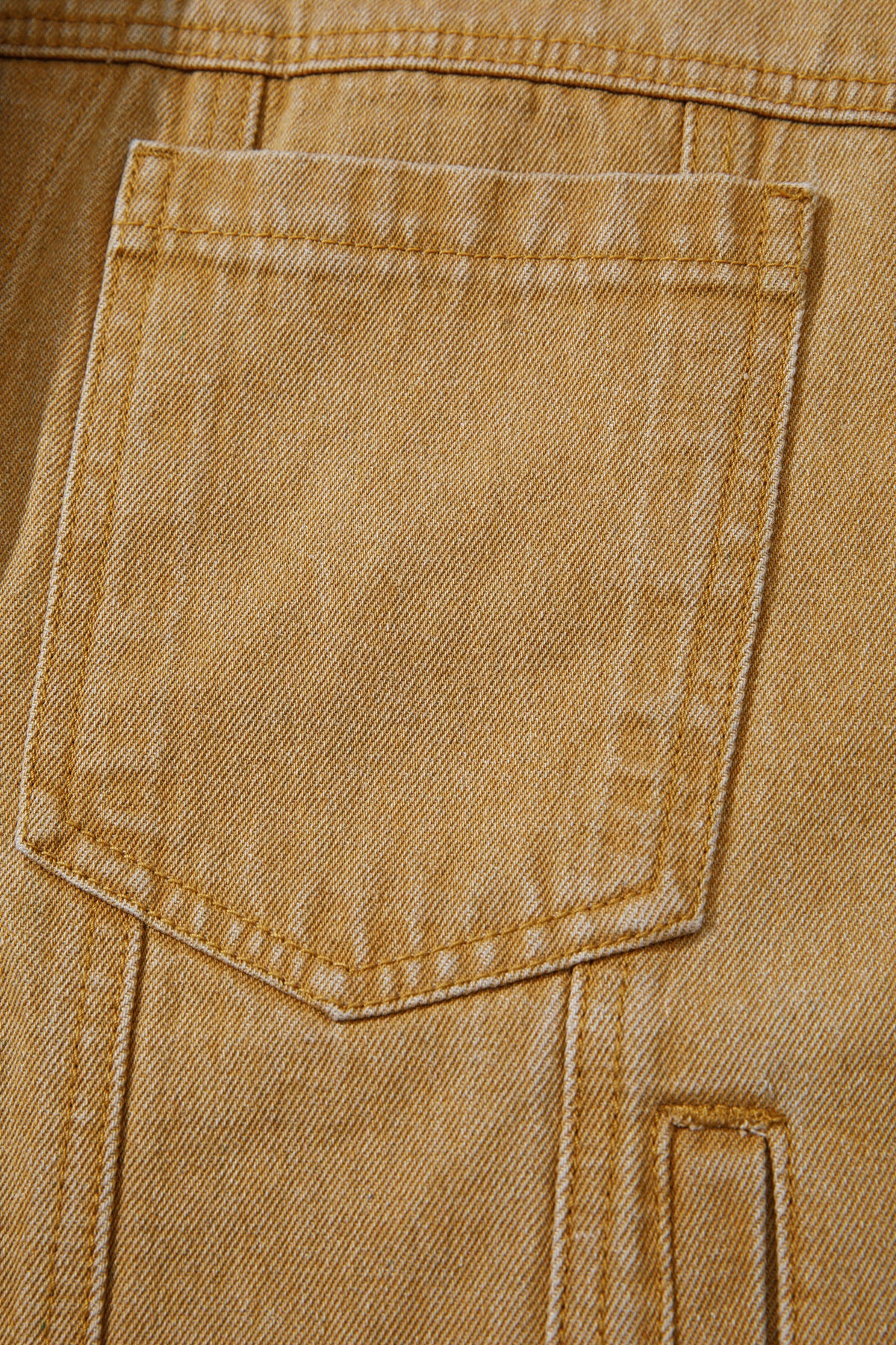 *honey gold Metal Button Front Long Sleeve Collar Denim Jacket