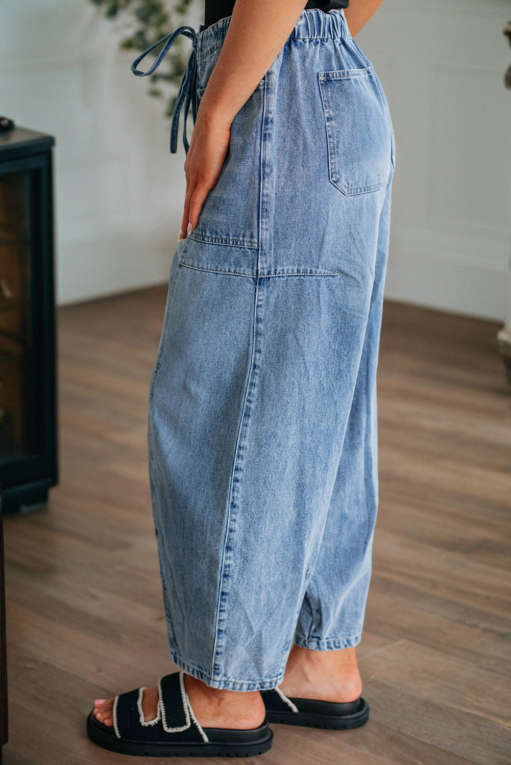 *Myosotis Large Patch Pocket Drawstring Paperbag Waist Barrel Jeans