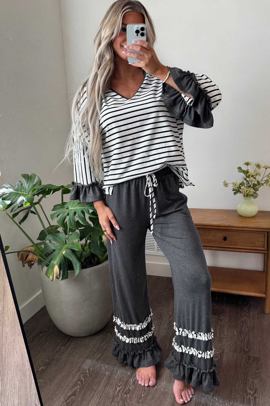 *2 colors Khaki/Gray Stripe V Neck Ruffle Contrast Sleeve Top Drawstring Pants 2pcs Set