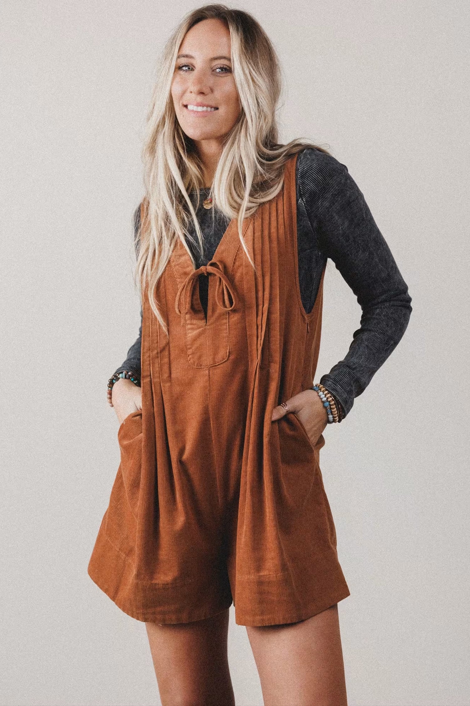 *Cinnamon Solid Color Tie V Neck Sleeveless Corduroy Romper