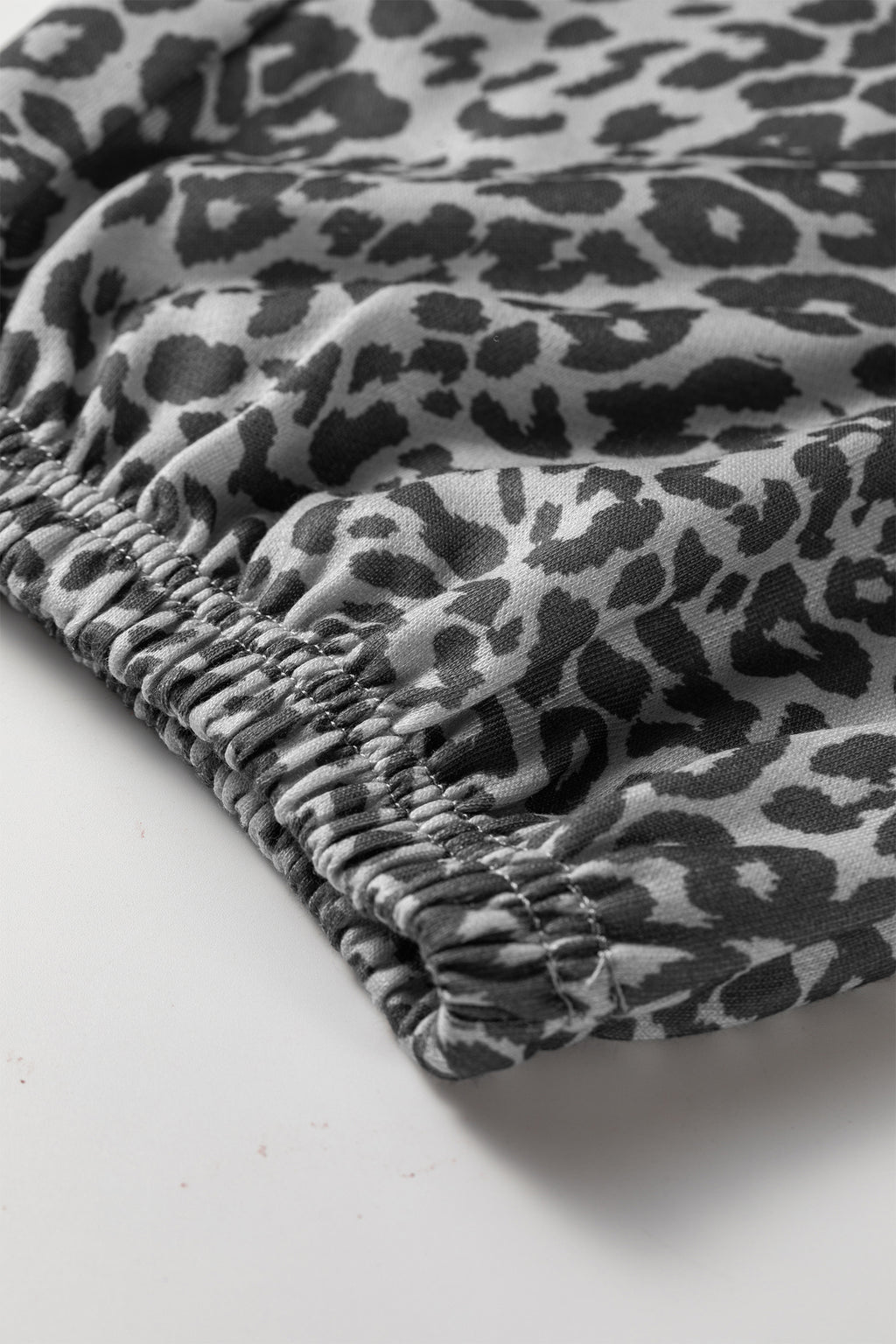 *Gray Leopard Print Star Patched Drawstring Elastic Waist Jogger Pants