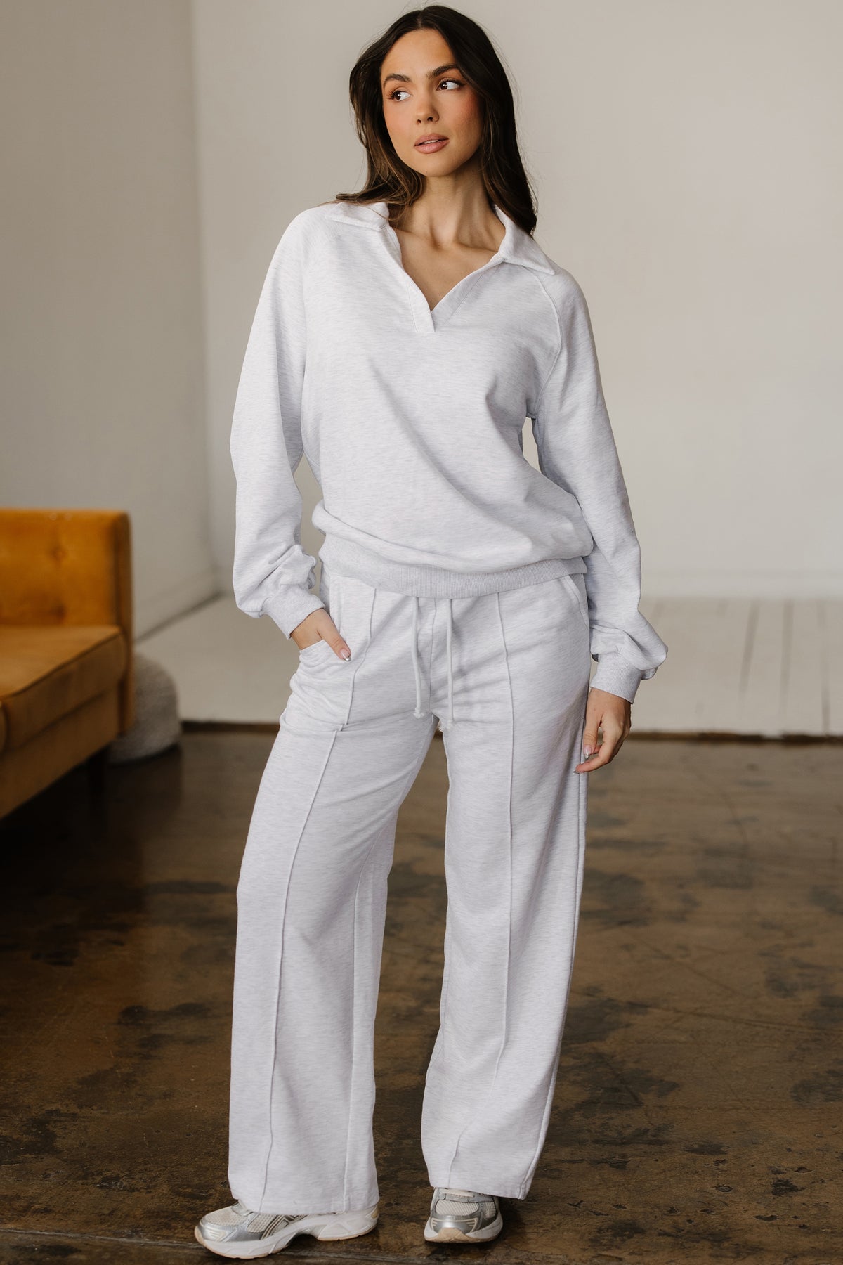 *Dark Khaki Polo Collar V Neck Pullover and Drawstring Sweatpants Set