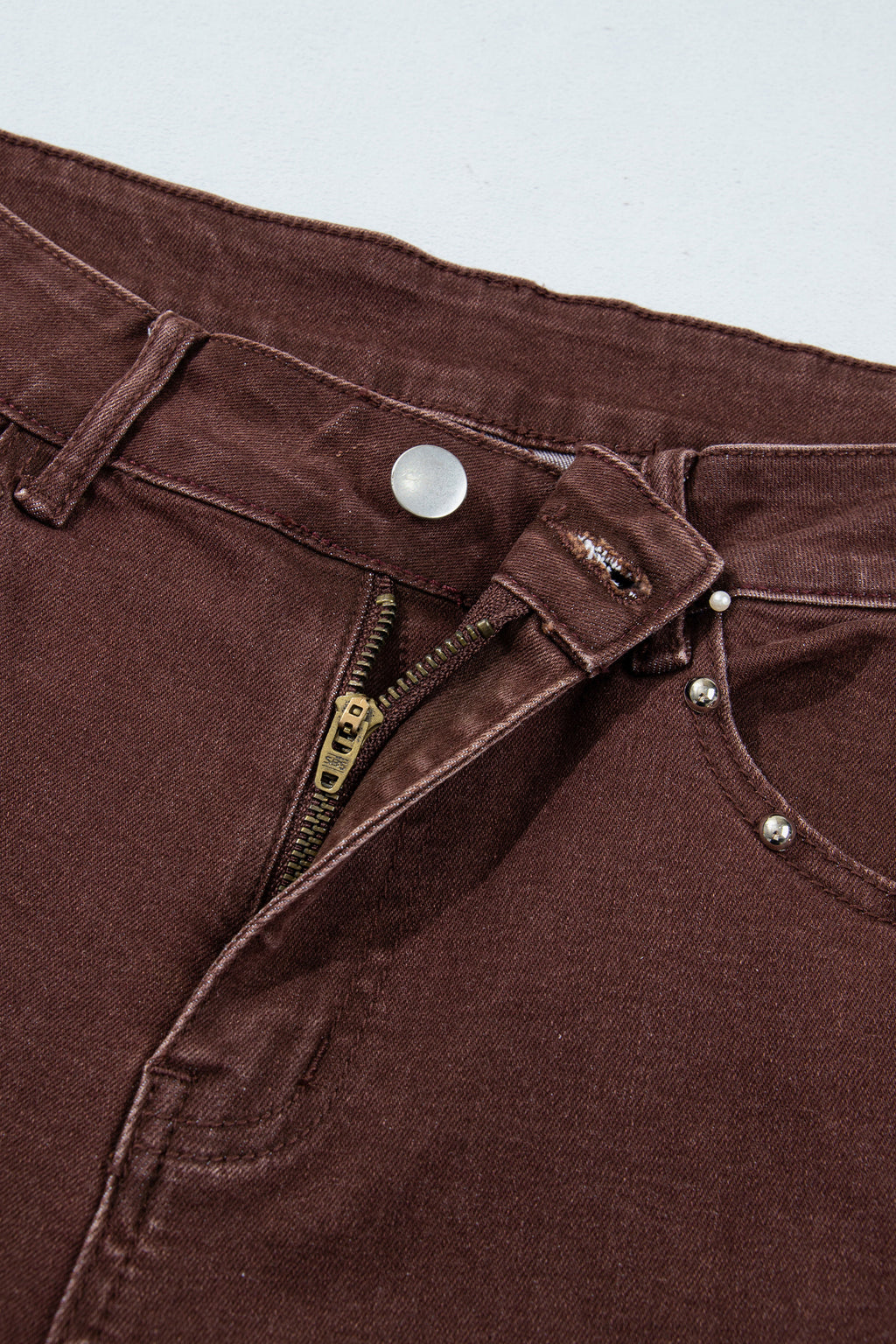 *(2 colors) Coffee Side Seam Rivet Detail Ankle Length Casual Jeans