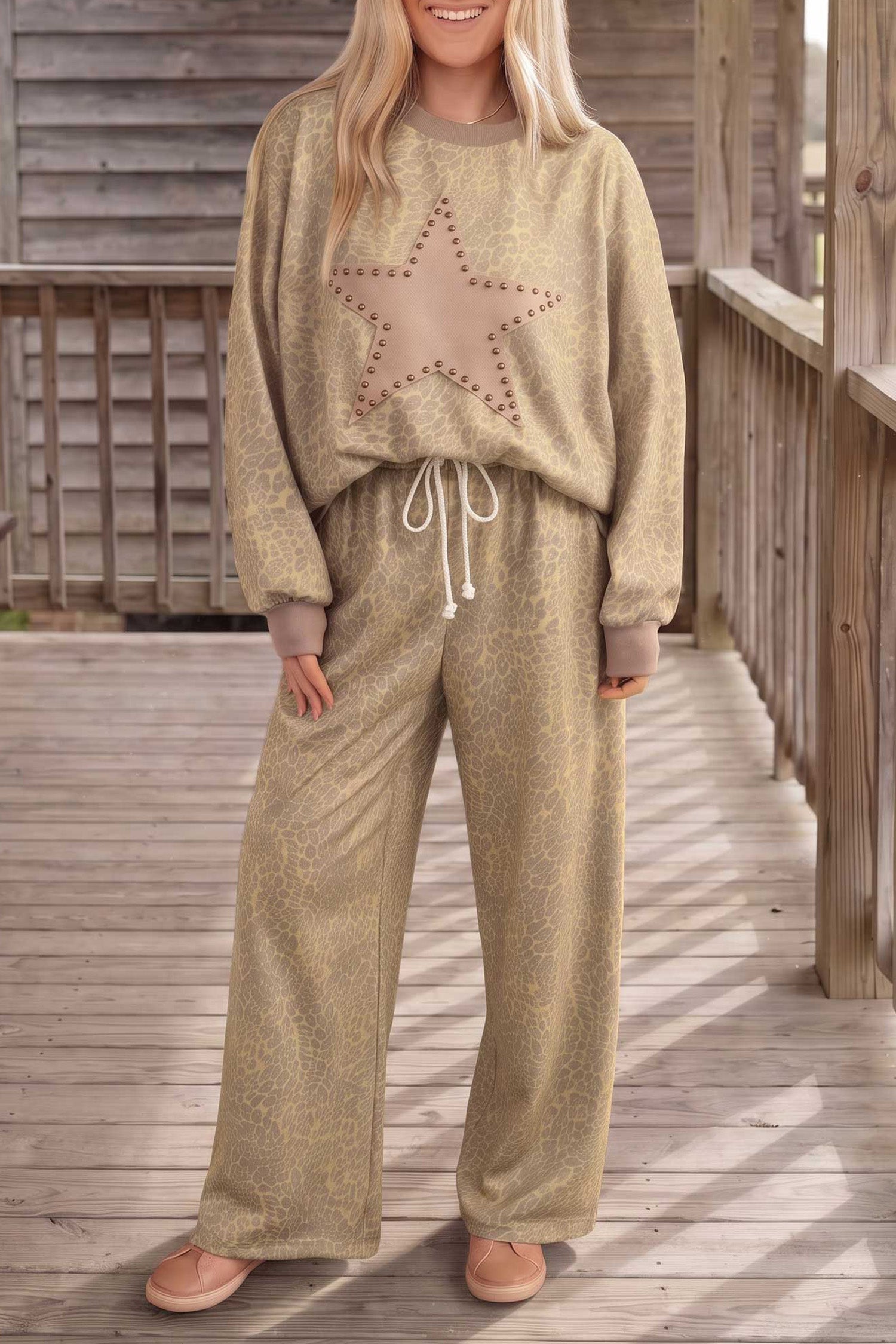 *Khaki Leopard Star Print Long Sleeve Loose Casual Two Piece Pants Set