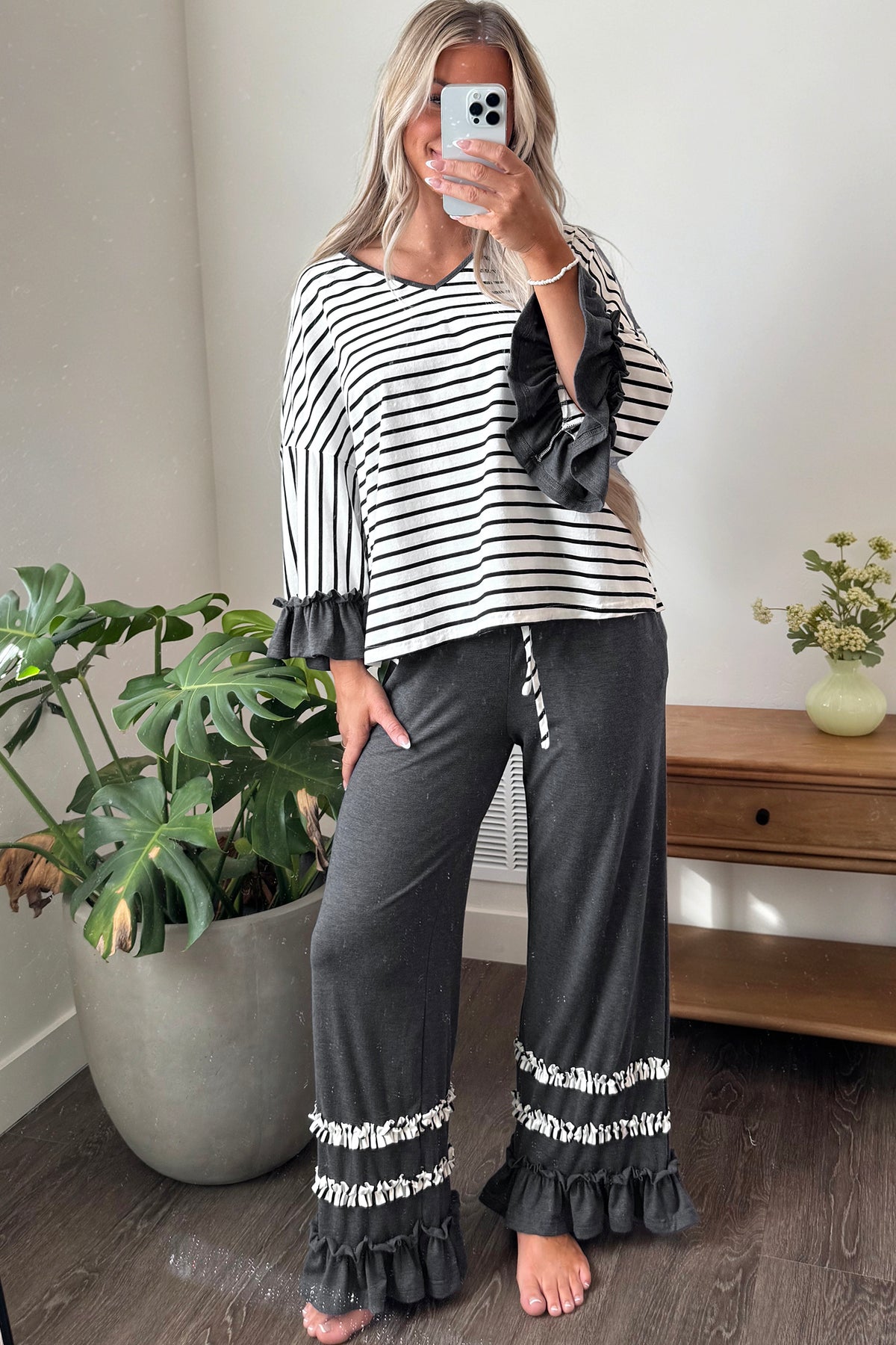 *2 colors Khaki/Gray Stripe V Neck Ruffle Contrast Sleeve Top Drawstring Pants 2pcs Set