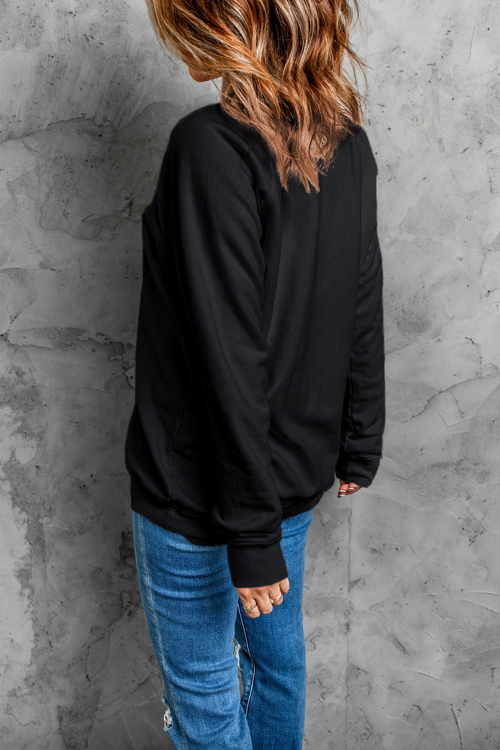 *Black Feeling Spooky Halloween Embroidered Graphic Baggy Sweatshirt