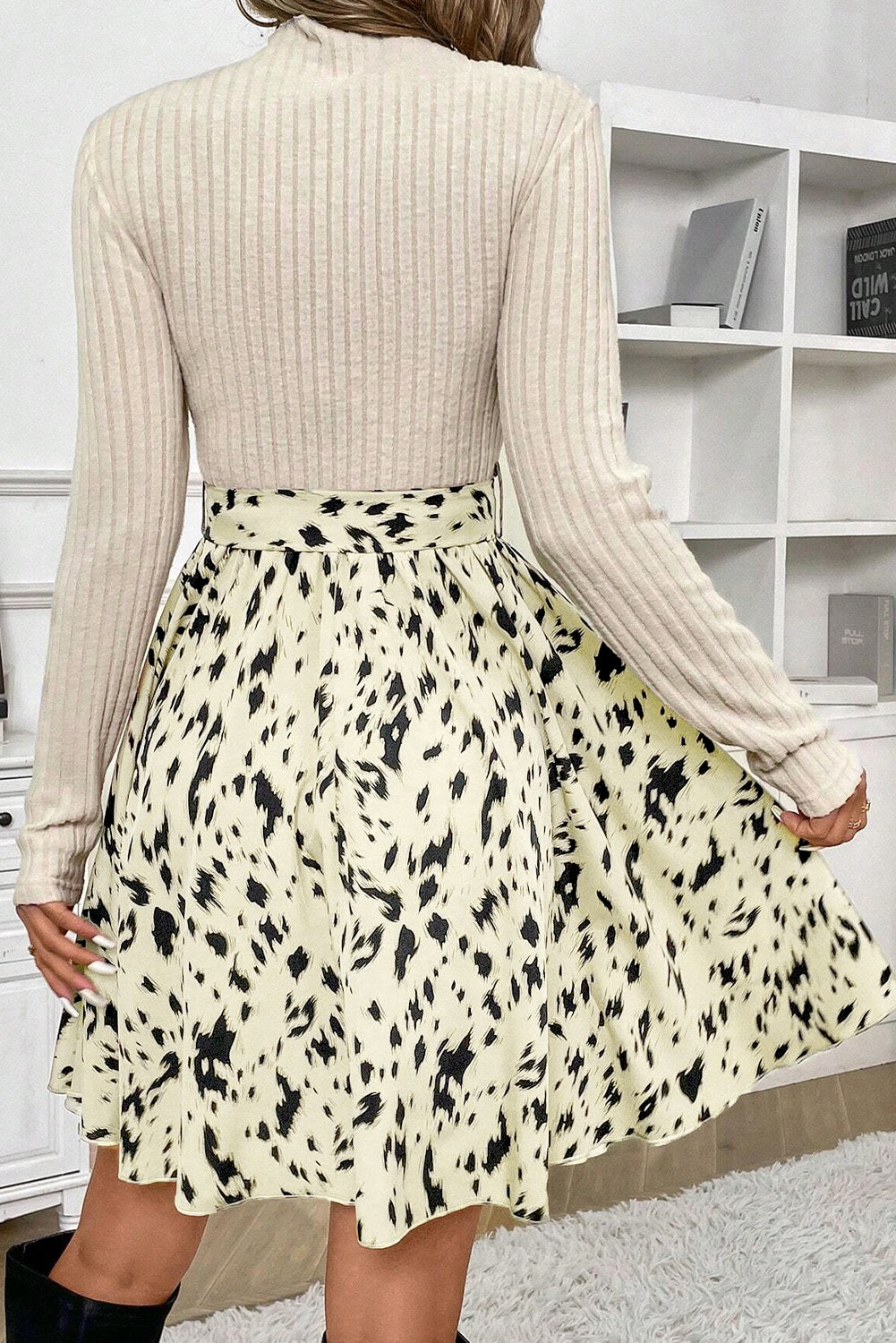*Black Ribbed Knit Patchwork Printed Belted A-line Dress