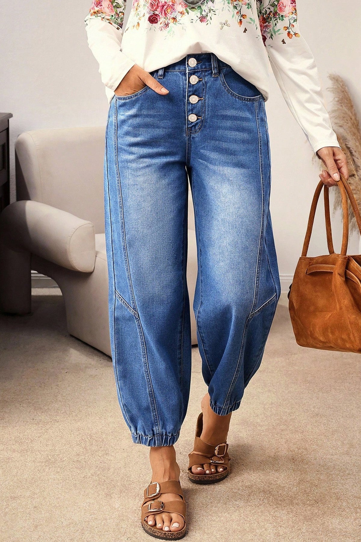 *Blue 4 Buttons Front Tapered Casual Loose Fit Jeans