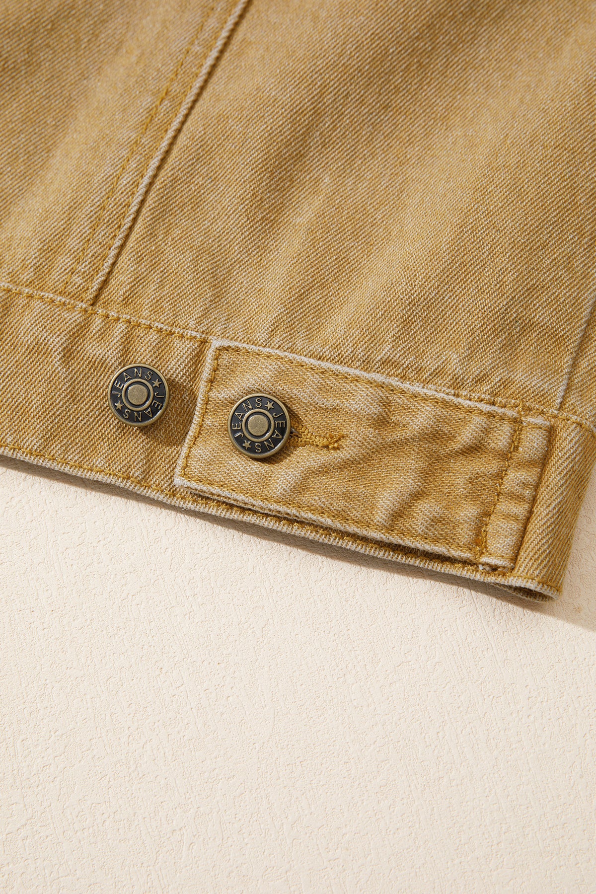 *honey gold Metal Button Front Long Sleeve Collar Denim Jacket