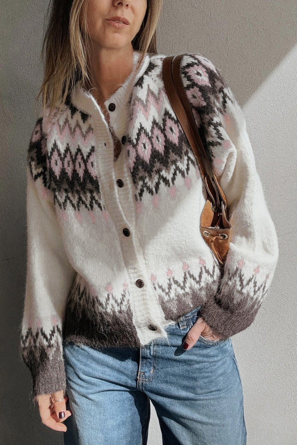 *White Geometric Pattern Brushed Knit Button Cardigan