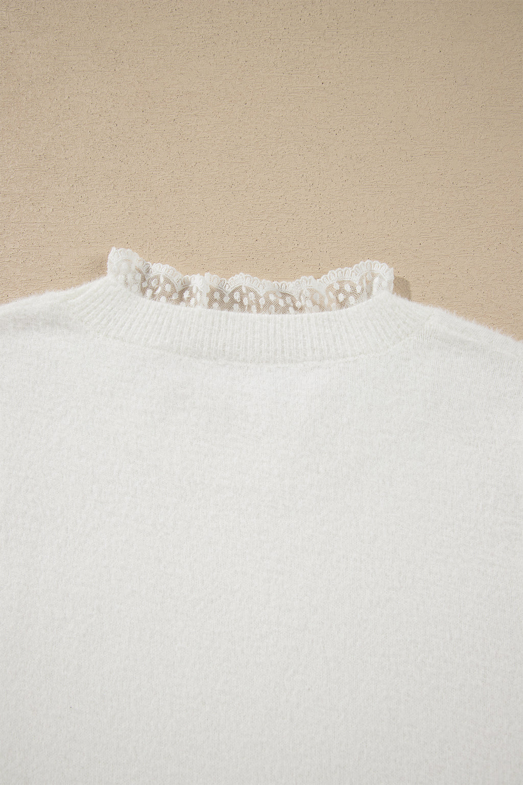 *White Lace Trim Neck Cuff Patchwork Long Sleeve Pullover Sweater