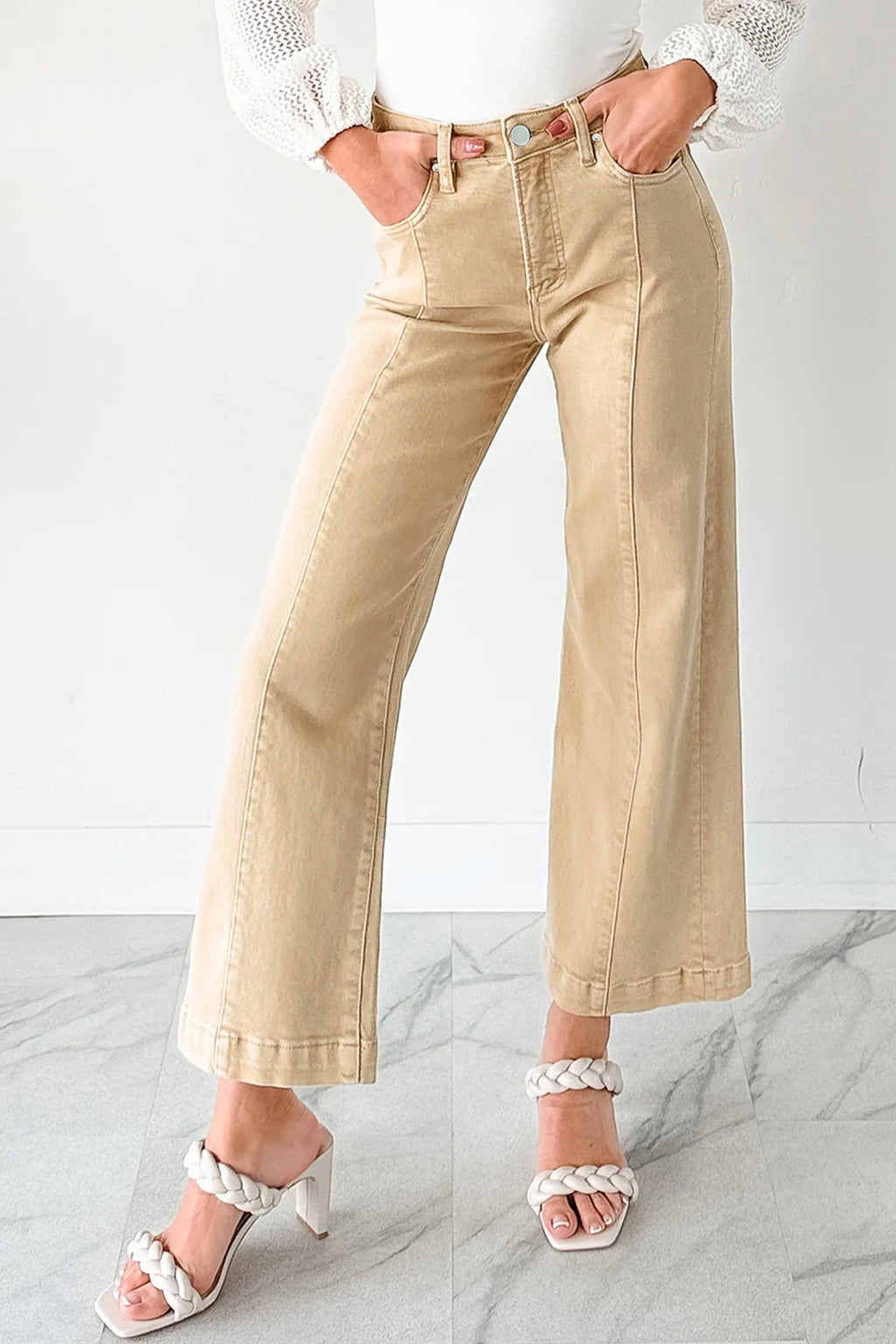 *Red Sandalwood Solid Color Seamed Center Wide Leg Cropped Jeans