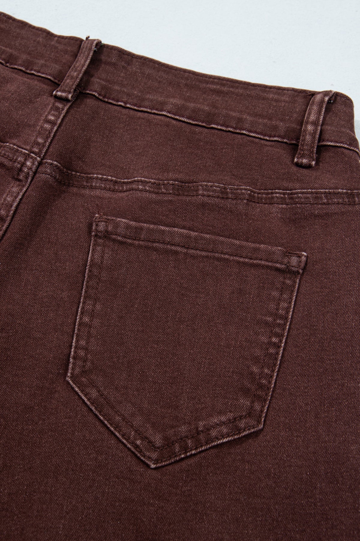 *(2 colors) Coffee Side Seam Rivet Detail Ankle Length Casual Jeans