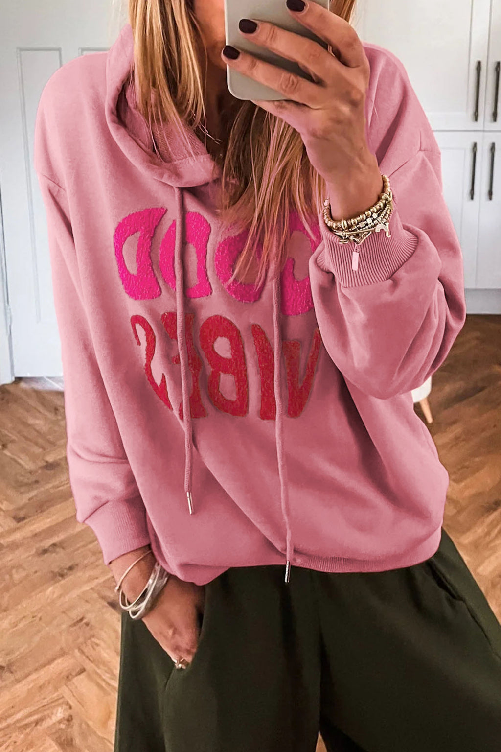 *Gossamer Pink GOOD VIBES Chenille Letter Graphic Casual Hoodie
