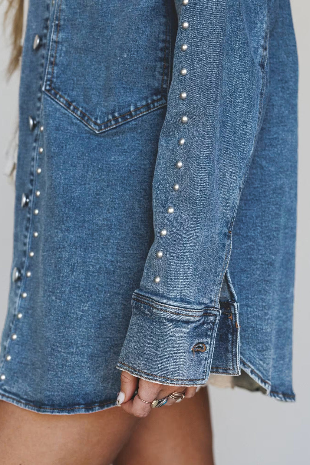 *Sail Blue Rivet Embellished Western Style Regular Fit Long Sleeve Denim Jacket
