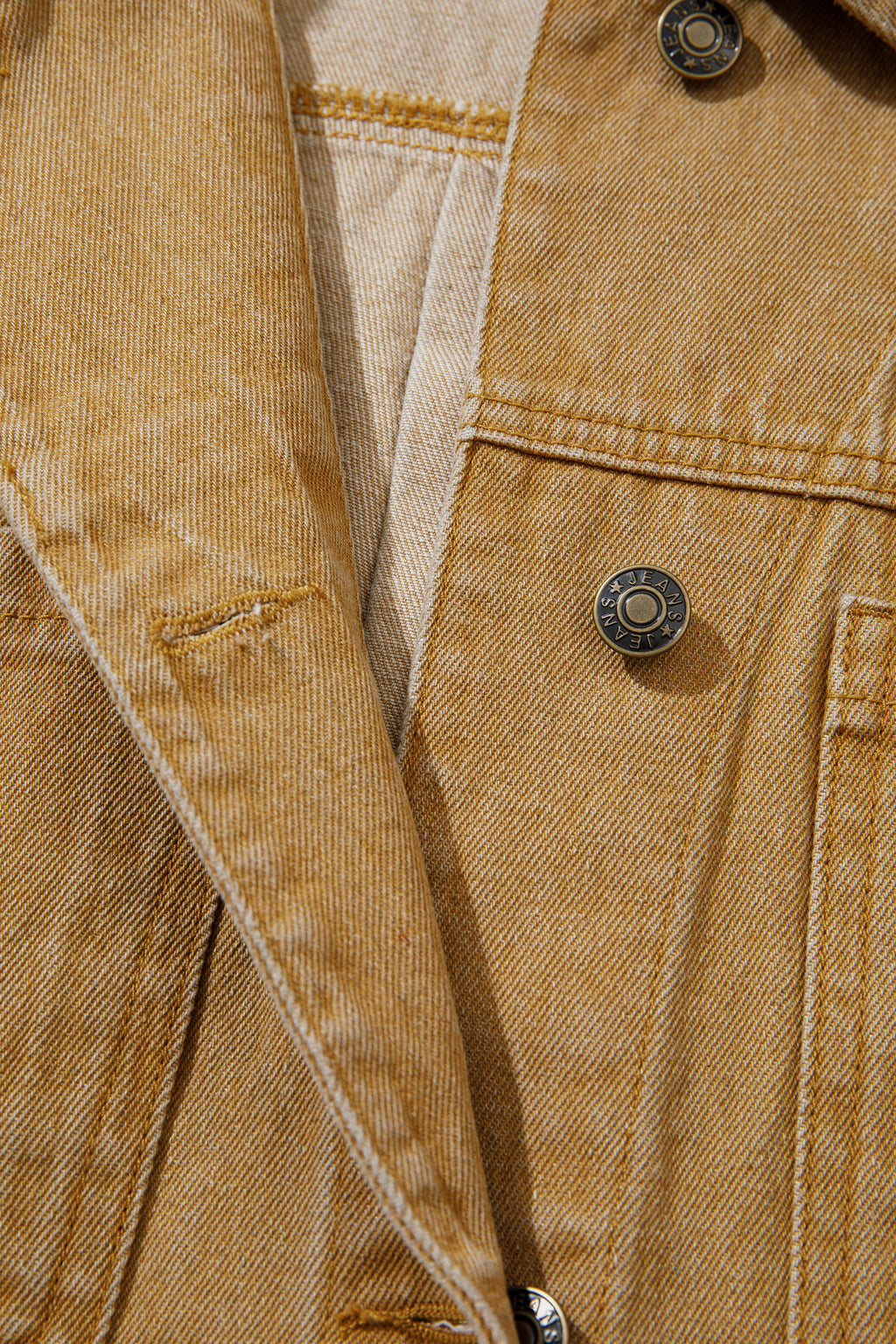 *honey gold Metal Button Front Long Sleeve Collar Denim Jacket