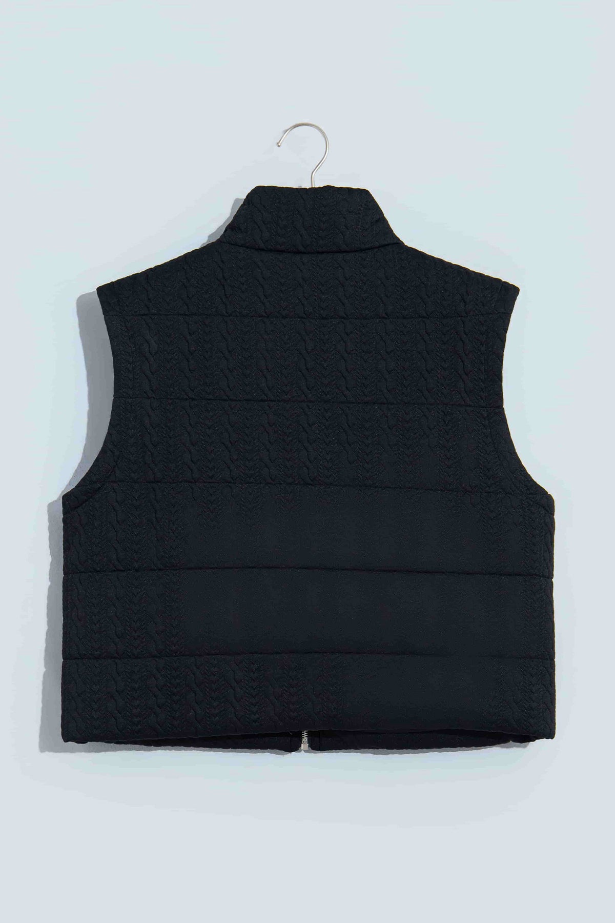 *Black Textured Quilted Stand Neck Zipper Winter Vest