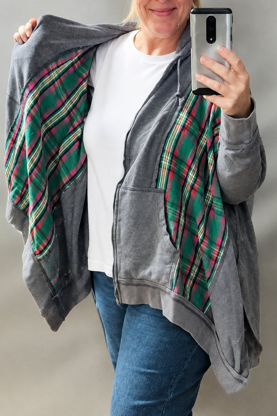 ~Flannel contrast front pocket hooded jacket
